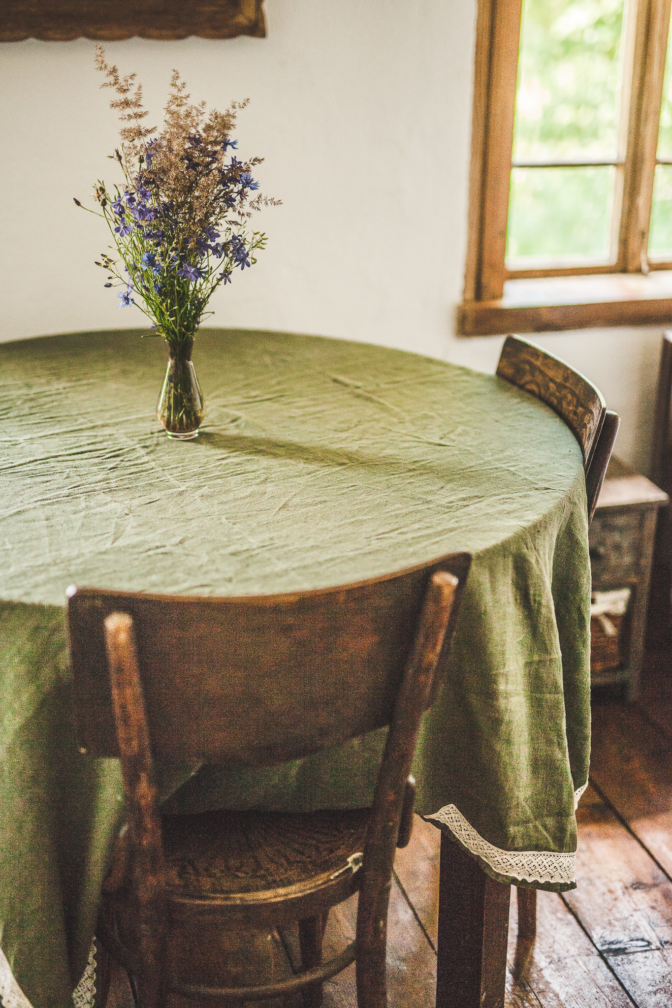 Autentiška sodyba Molėtų raj. atveria duris: siūlys praustis kamine