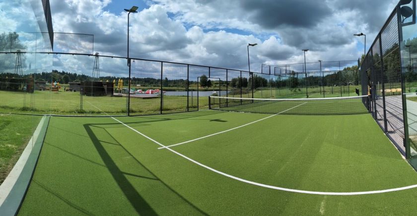 Birštonas papildė sporto infrastruktūrą: atidaryti pirmieji kurorte padelio teniso kortai