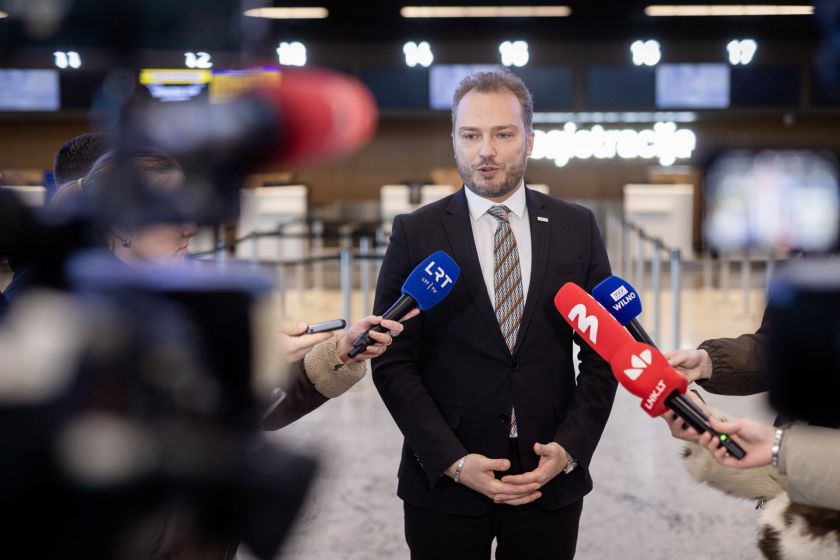 Lietuvos oro uostai nesibaigus metams pasiekė visų laikų rekordą – sveikino 7 mln. keleivį